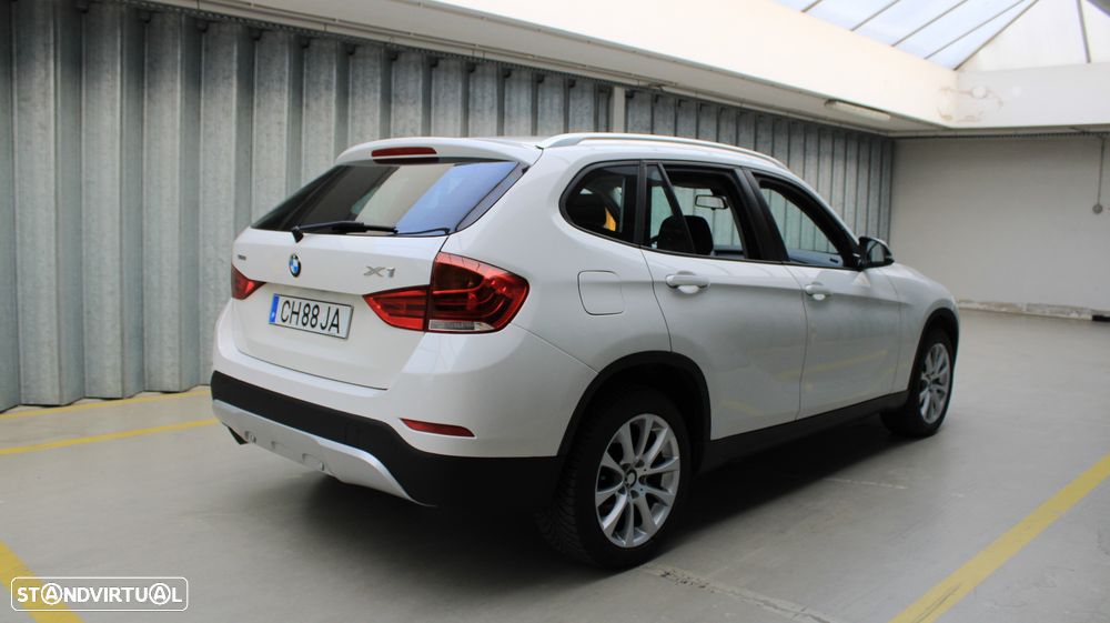 BMW X1 sDrive18d Sport Line - 6