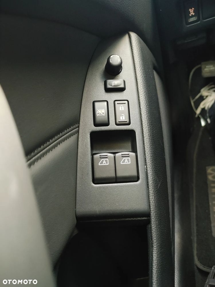 Infiniti G S Premium - 24