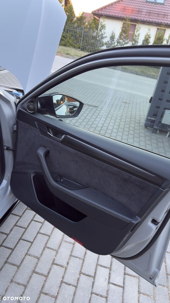 Skoda Superb 2.0 TSI 4x4 Sportline DSG - 11