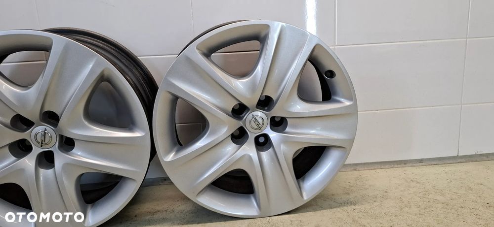 4x Felgi strukturalne Opel 5x115 17 cali Oryginalne Proste - 6