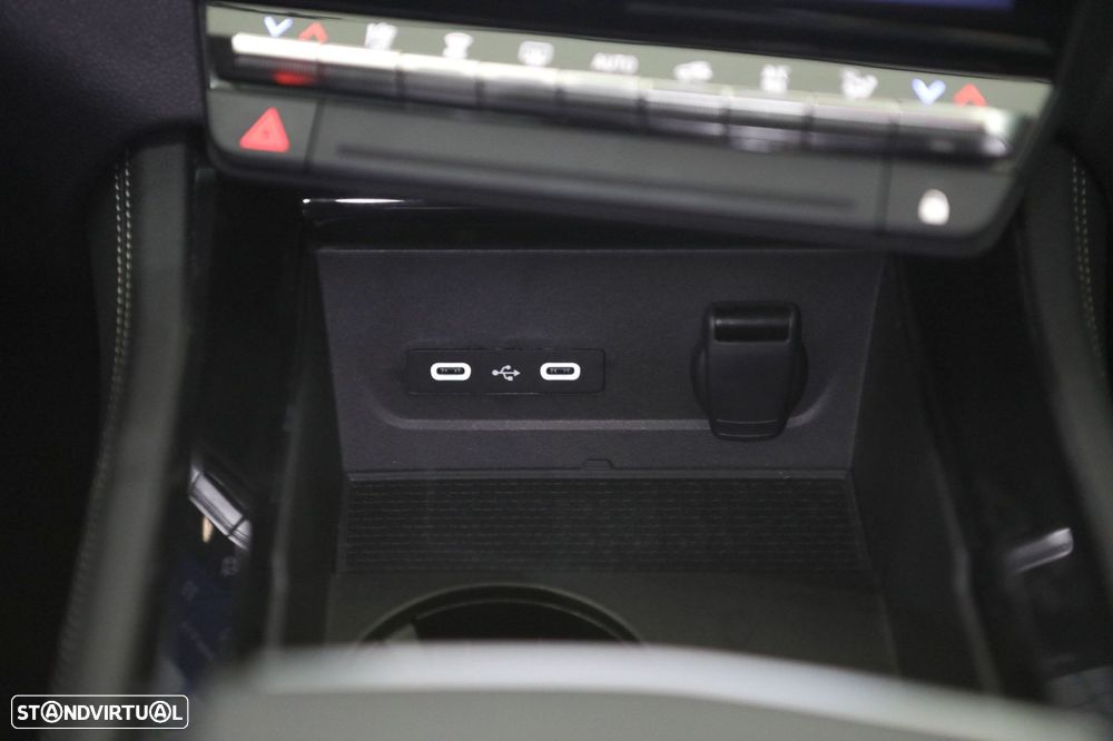 Renault Austral 1.2 E-Tech Techno - 33