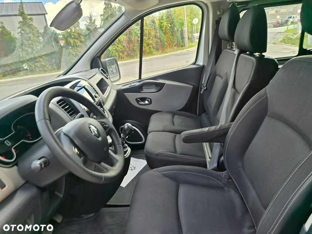 Renault Trafic - 18
