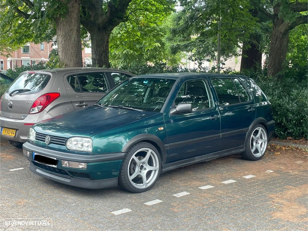 VW Golf - 1