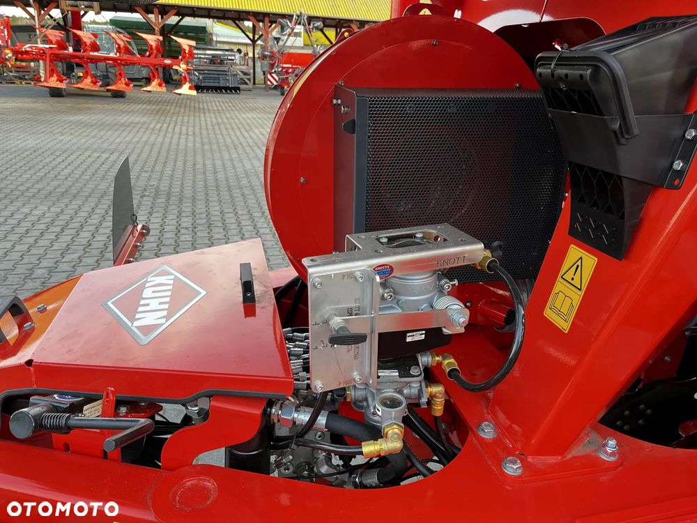 Kuhn ESPRO 4000 R - 10