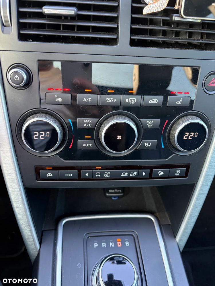 Land Rover Discovery Sport 2.0 Si4 HSE Luxury - 15