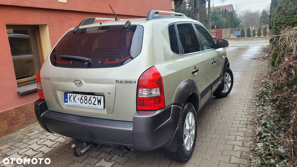 Hyundai Tucson 2.0 Comfort 2WD - 6