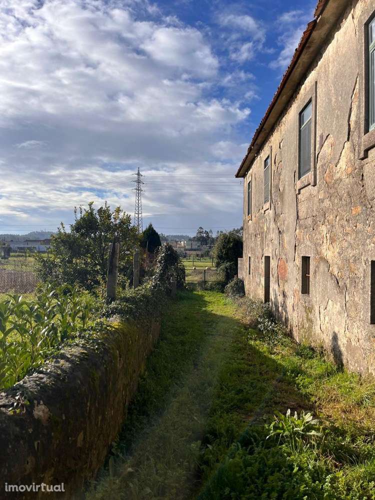 Terreno Urbano p/ Construção de Moradias em Olival - Grande imagem: 3/4