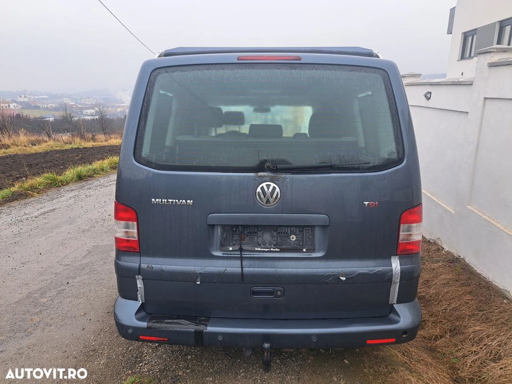 Volkswagen Multivan - 6