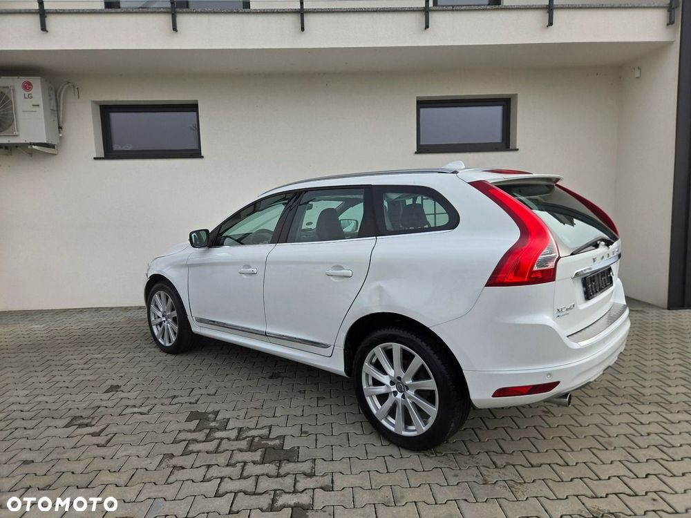 Volvo XC 60 - 21