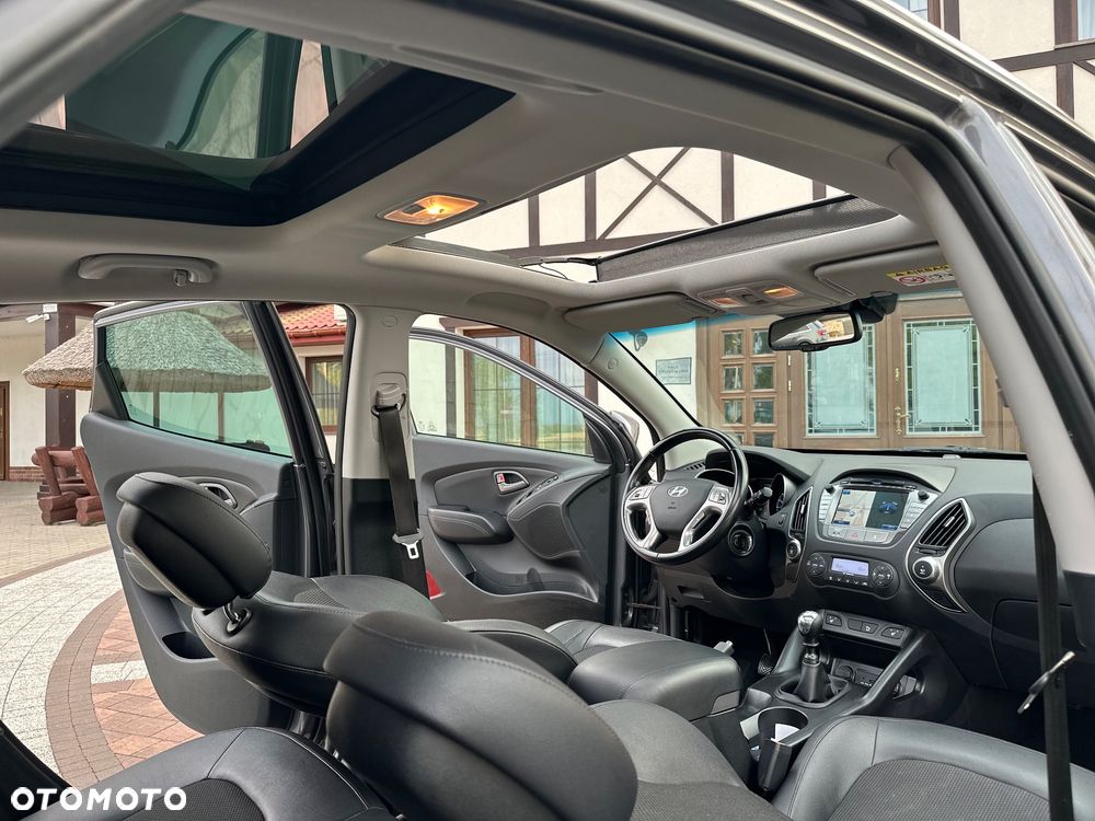 Hyundai ix35 1.6 2WD Fifa World Cup Edition - 34