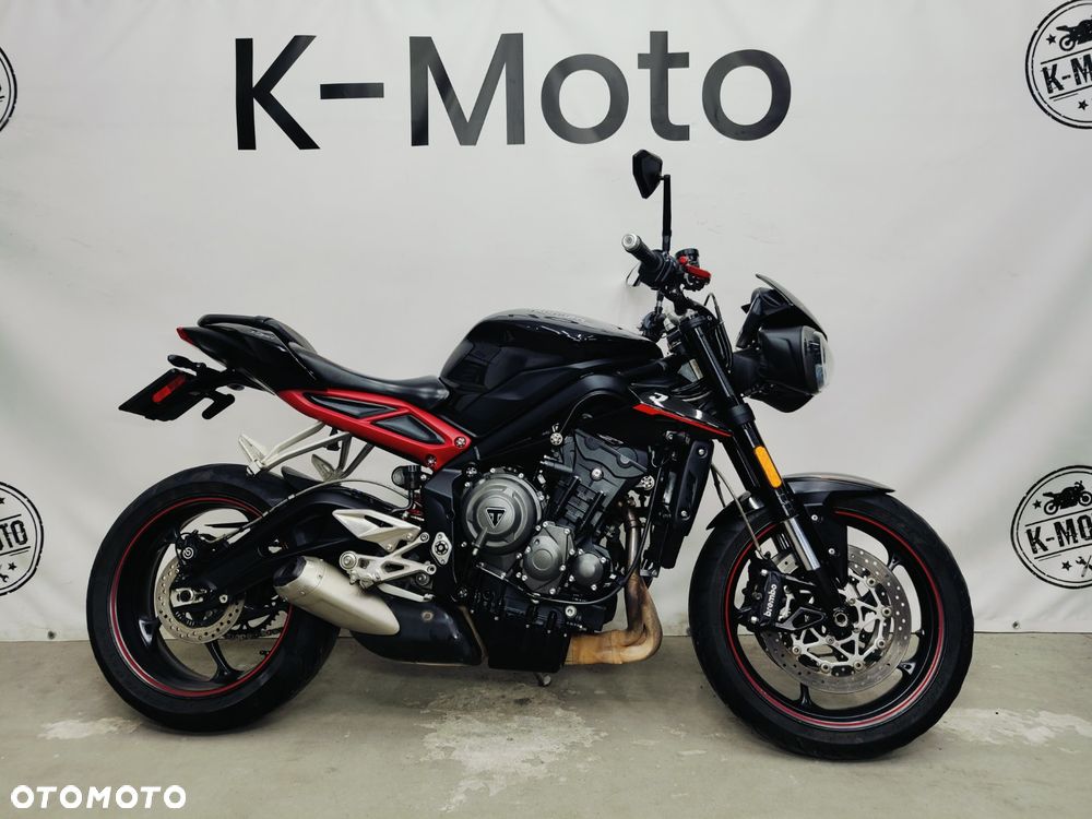 Triumph Street Triple - 1