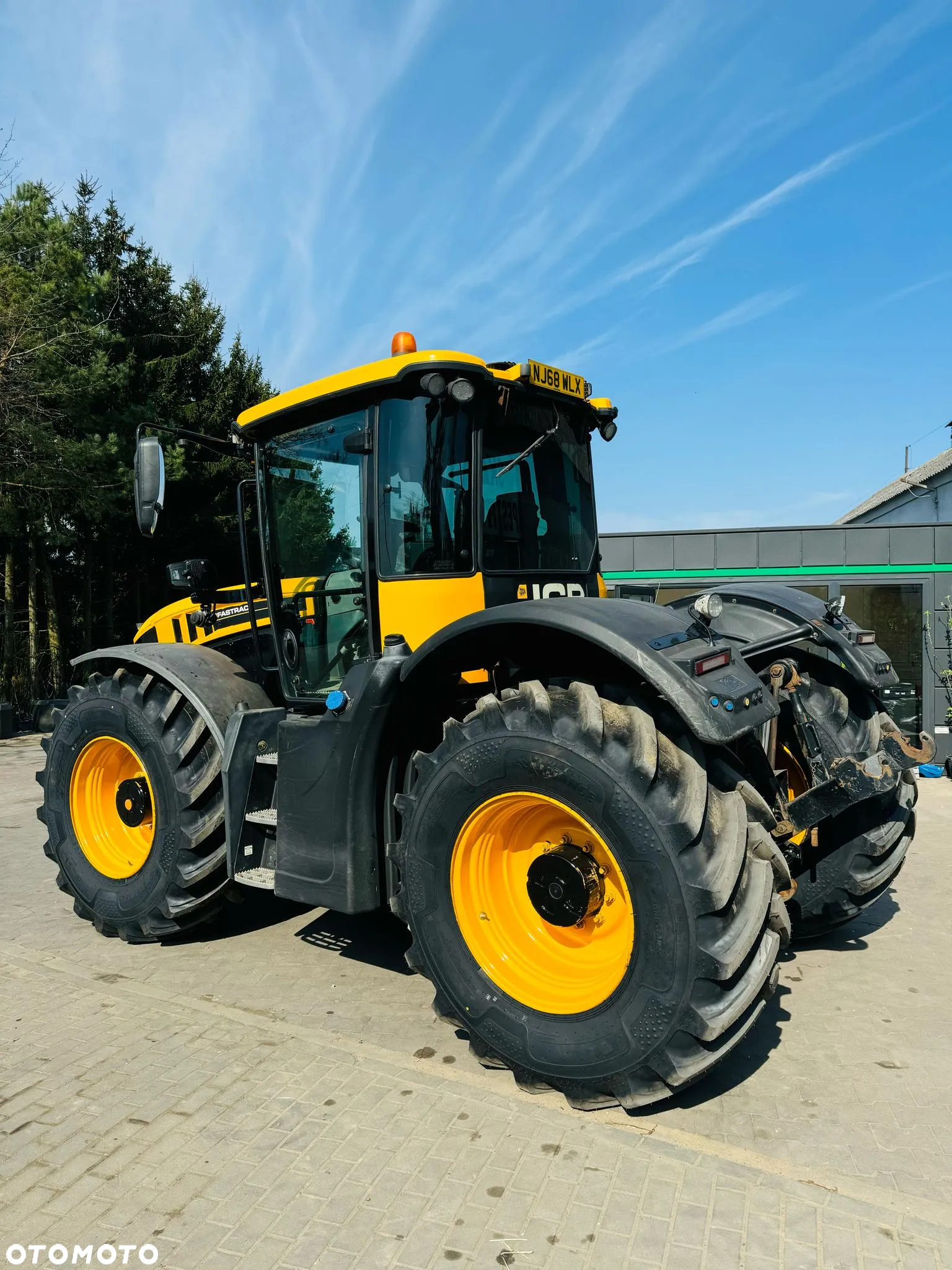 JCB Fastrac 4220 - 13