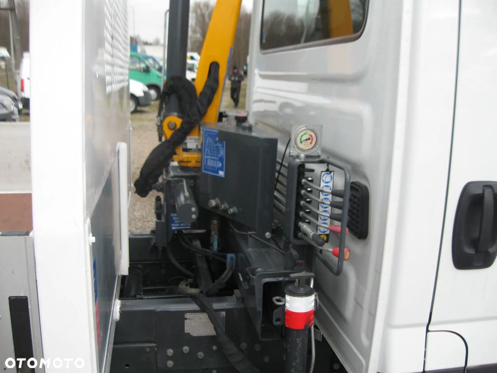 Iveco DAILY 35C13.. HDS --8,5-M. + SKRZYNIA  4-M. - 5