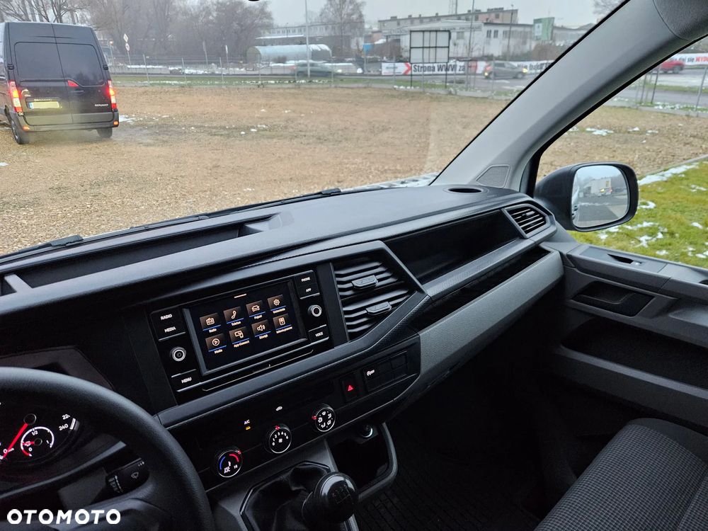 Volkswagen Transporter LONG 2.0TDI - 24