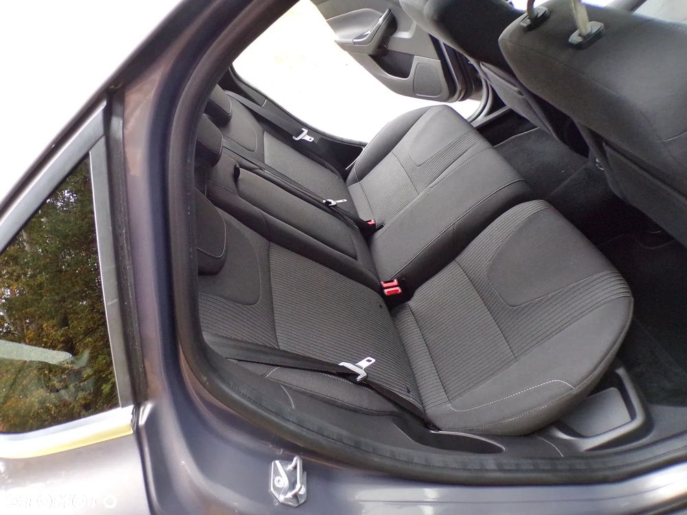 Ford Focus 1.6 TDCi Titanium - 24