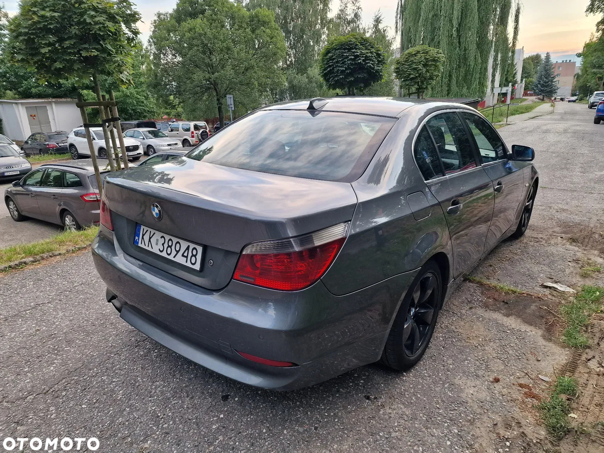 BMW Seria 5 520d - 4