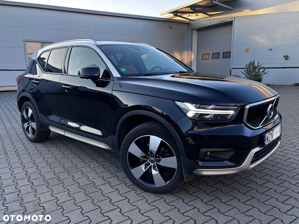 Volvo XC 40 D4 AWD Momentum (Intro Edition) - 14