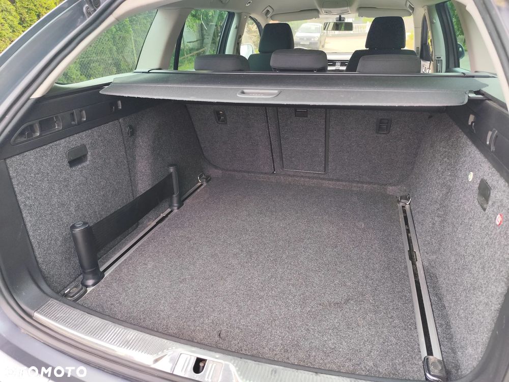 Skoda Superb 2.0 TDI DSG Elegance - 5