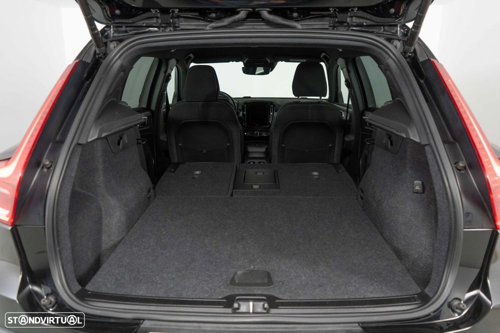 Volvo XC 40 1.5 T5 PHEV Momentum Plus - 16