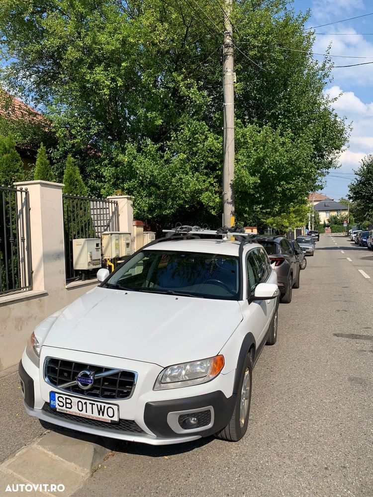 Volvo XC 70 D5 AWD Geartronic Momentum - 30