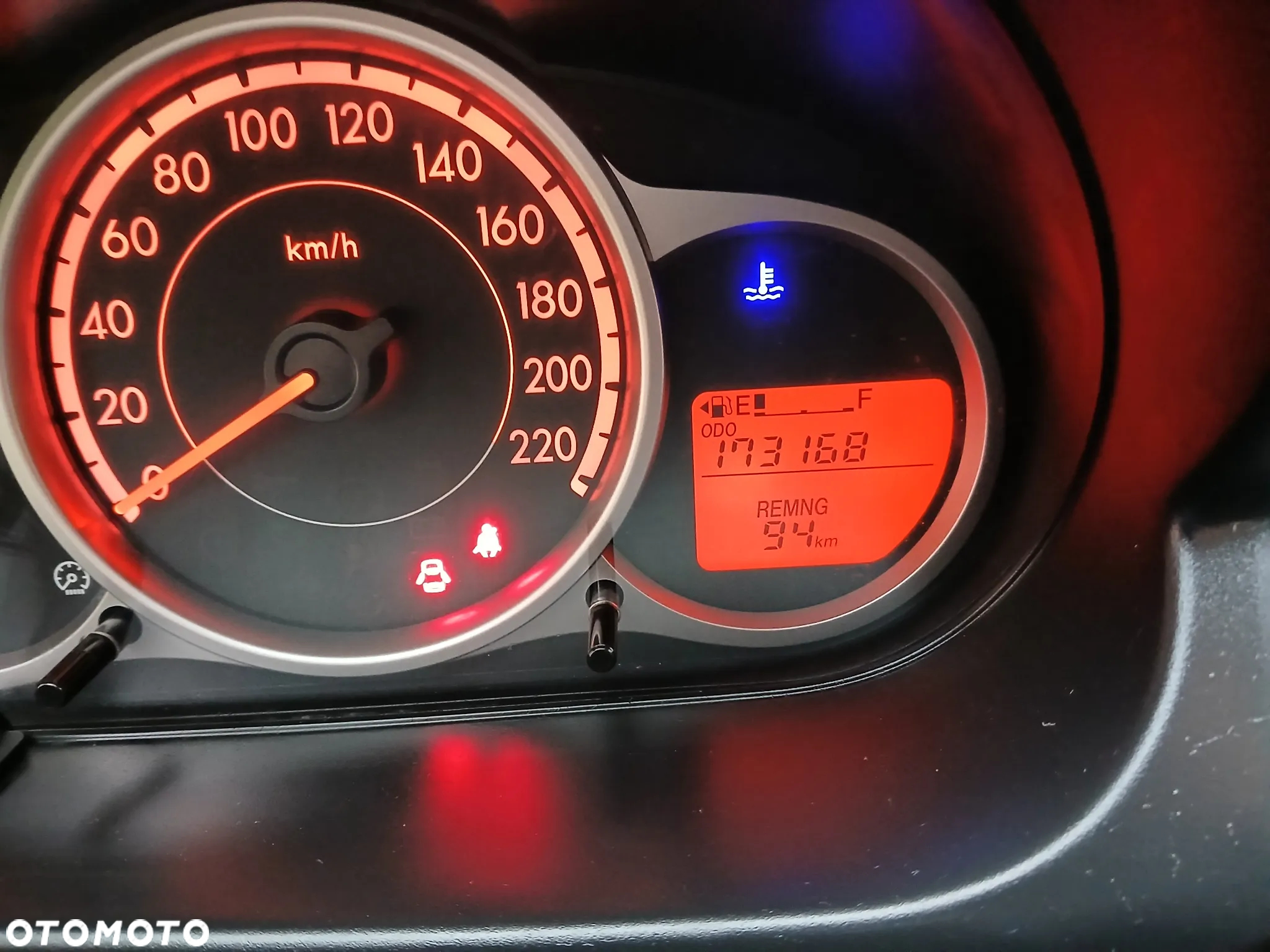 Mazda 2 1.3 Navi + - 11