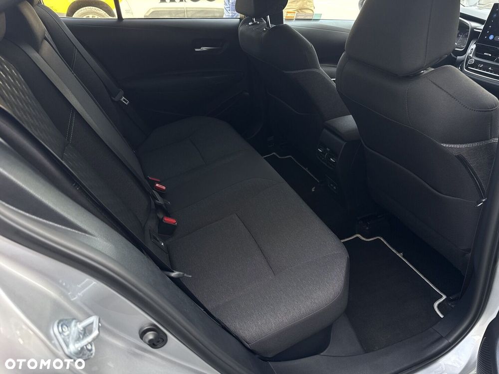Toyota Corolla 1.8 Hybrid Style - 22