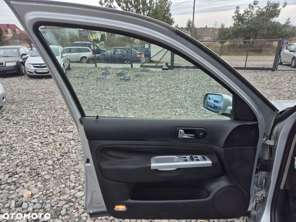 Volkswagen Golf 1.6 Sportline - 10