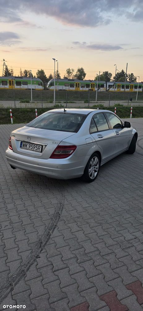 Mercedes-Benz Klasa C 200 CDI DPF Automatik Elegance - 2