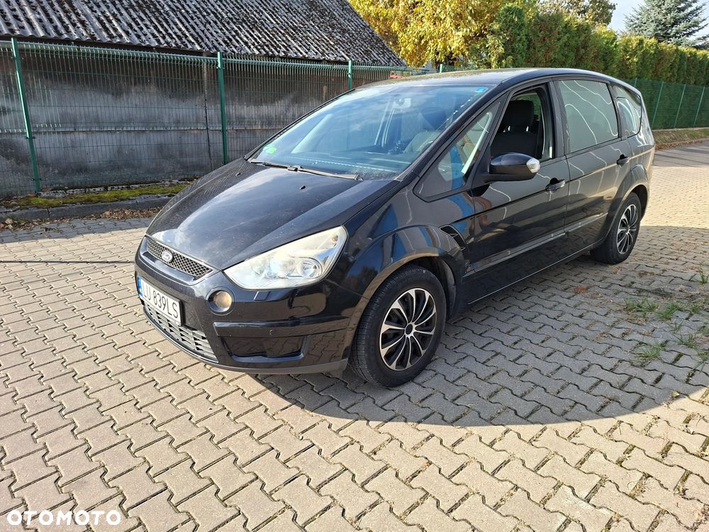 Ford S-Max - 21