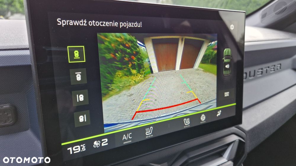 Dacia Duster 1.6 Full Hybrid 140 Journey MMT - 19