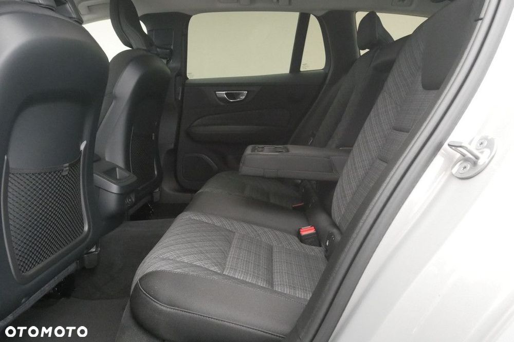 Volvo V60 - 15