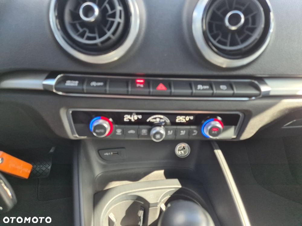 Audi A3 Limousine 35 TFSI S tronic S line - 19