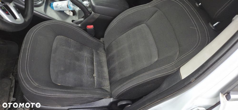 KIA SPORTAGE III fotel prawy lewy przód - 2