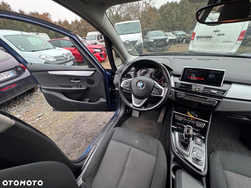 BMW Seria 2 216d GT Sport Line - 9