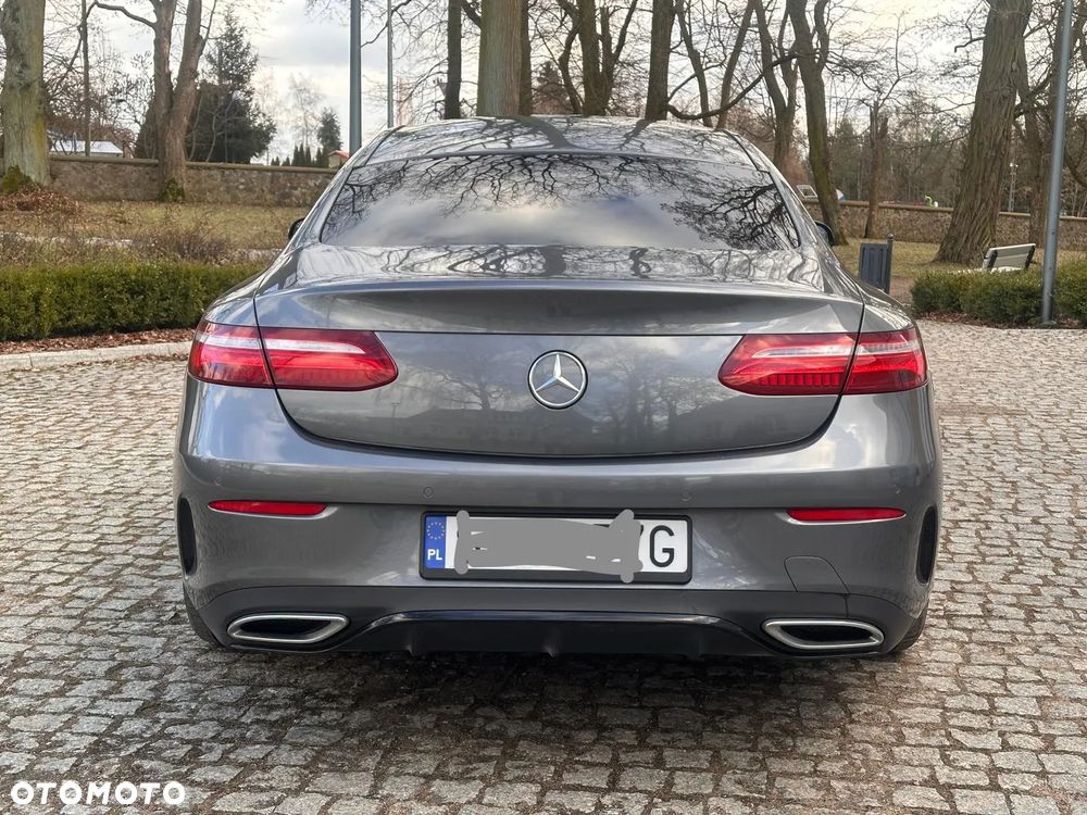 Mercedes-Benz Klasa E 220 d 9G-TRONIC - 19