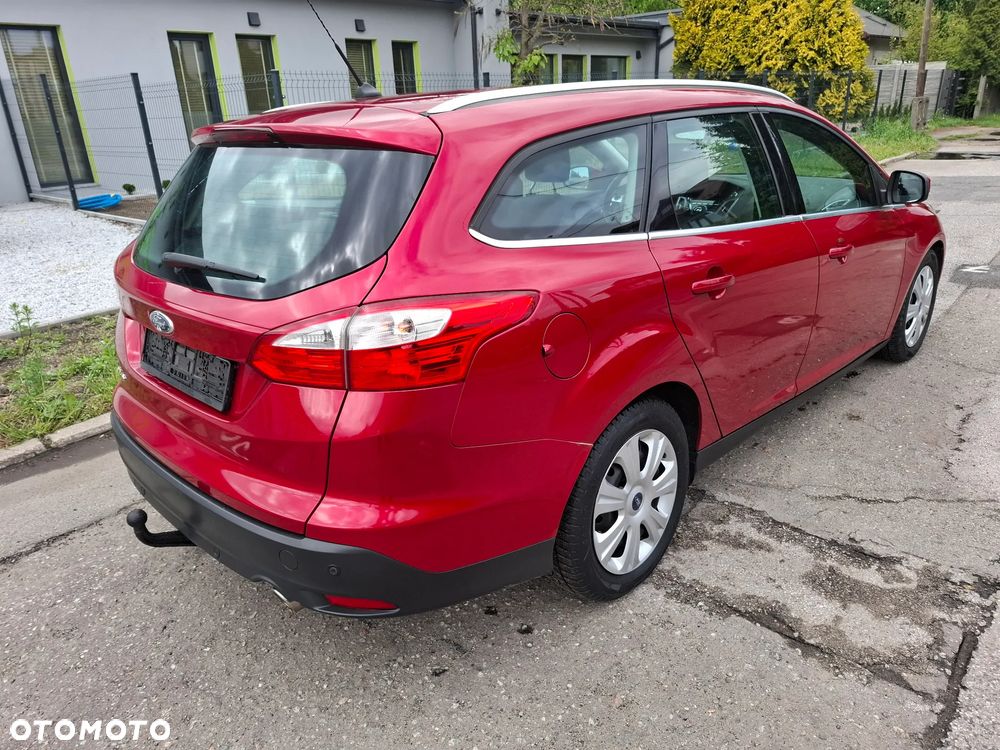 Ford Focus 2.0 TDCi DPF SYNC Edition - 4