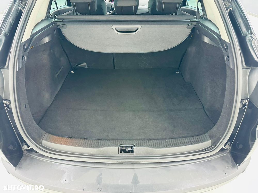 Renault Megane dCi 110 FAP LIMITED - 20