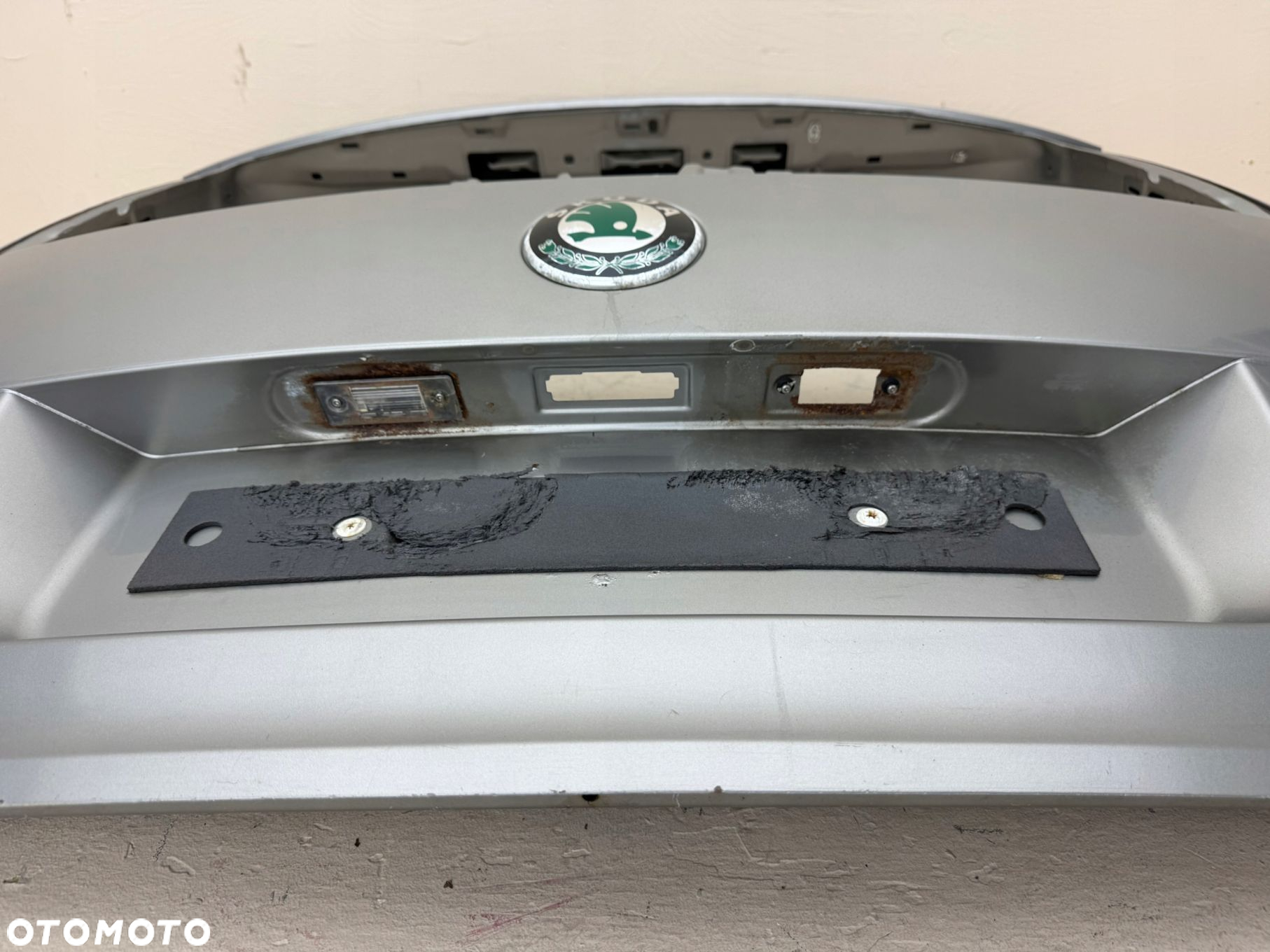SKODA YETI 09-12R KLAPA POKRYWA BAGAŻNIKA TYŁ TYLNA 5L6827159 - 10