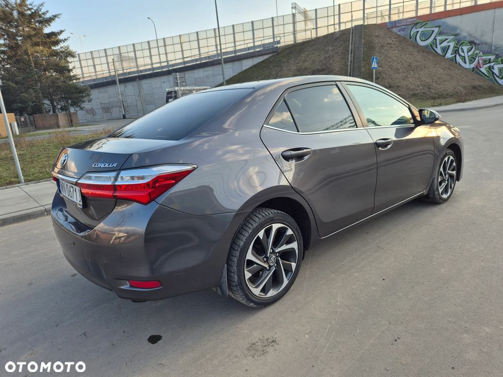 Toyota Corolla 1.6 Prestige MS EU6 - 7