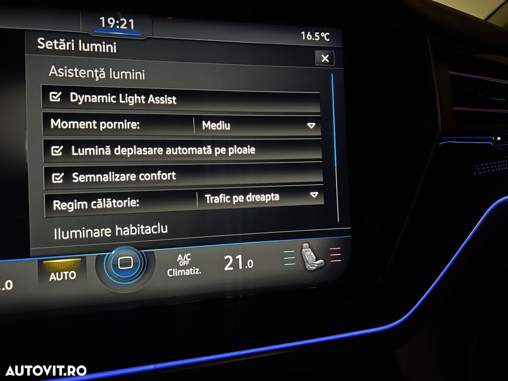 Volkswagen Touareg V6 TDI R-Style - 37