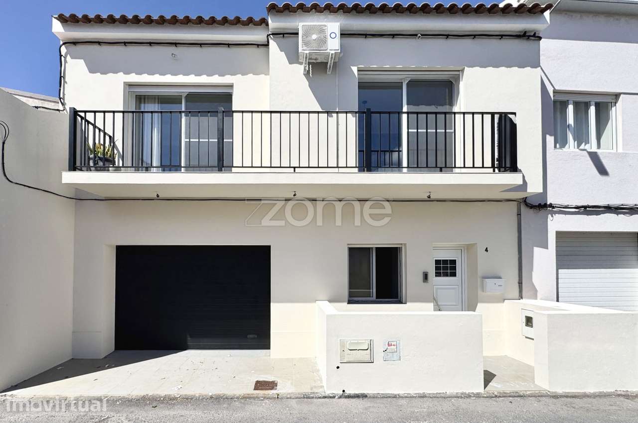Moradia T2+1 Renovada a 100m do Mar – São Roque - Grande imagem: 2/38