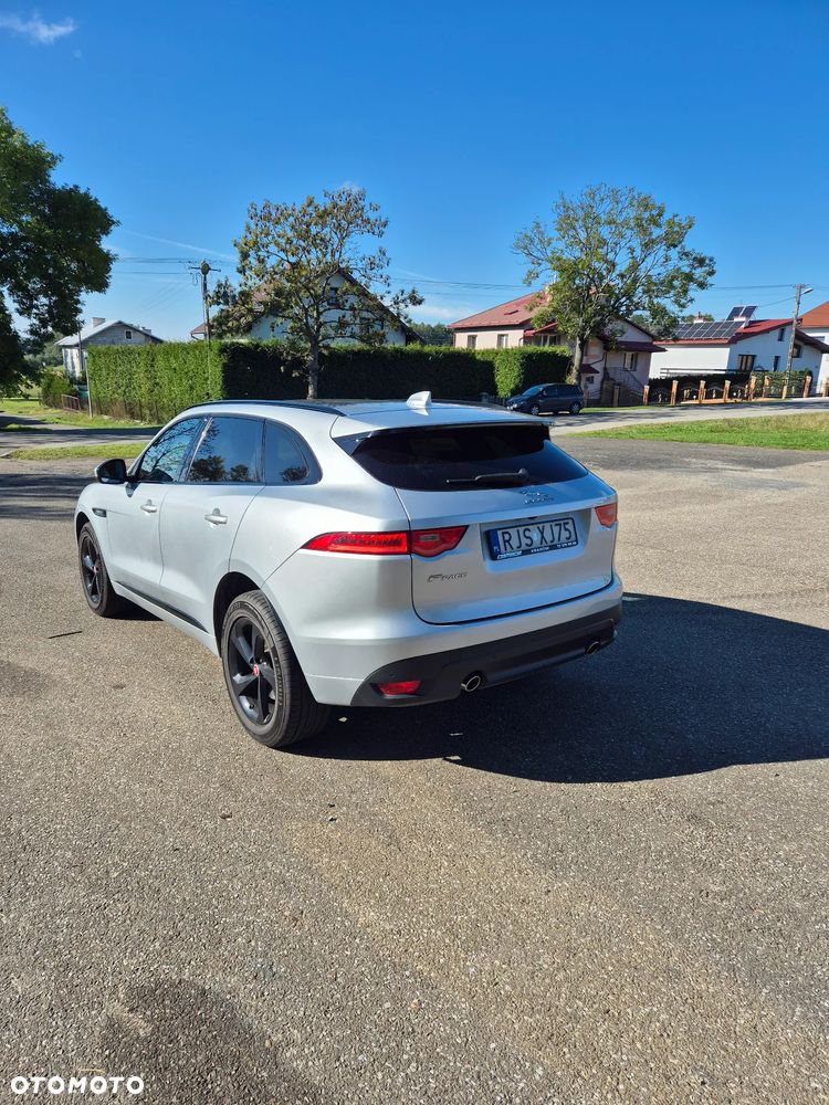 Jaguar F-Pace 2.0 i4D AWD R-Sport - 3