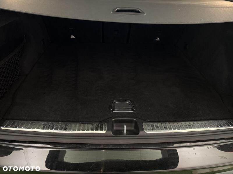 Mercedes-Benz GLC 220 d 4-Matic - 24