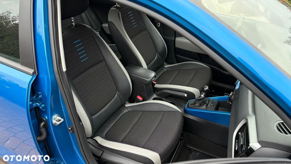 Kia Stonic 1.2 L - 34