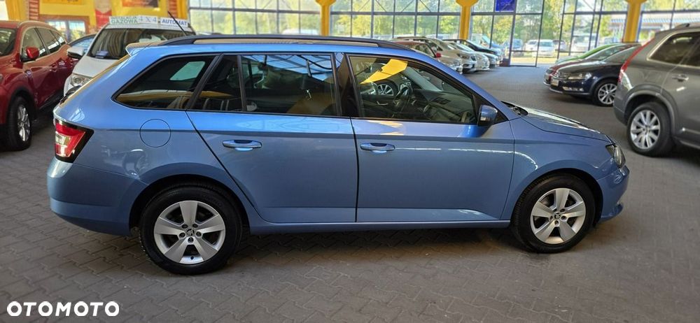 Skoda Fabia - 11