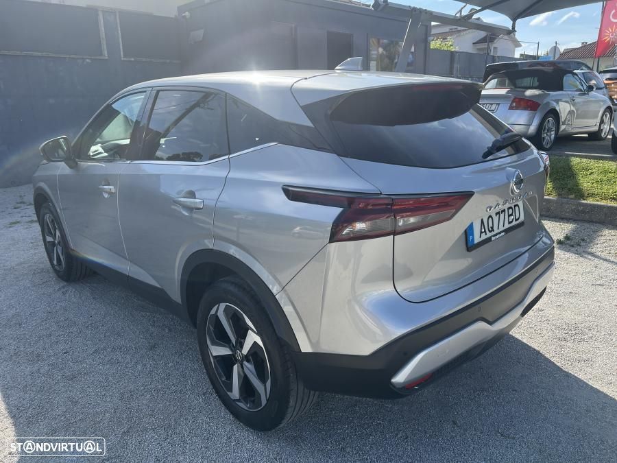 Nissan Qashqai 1.3 DIG-T N-Connecta Xtronic - 4