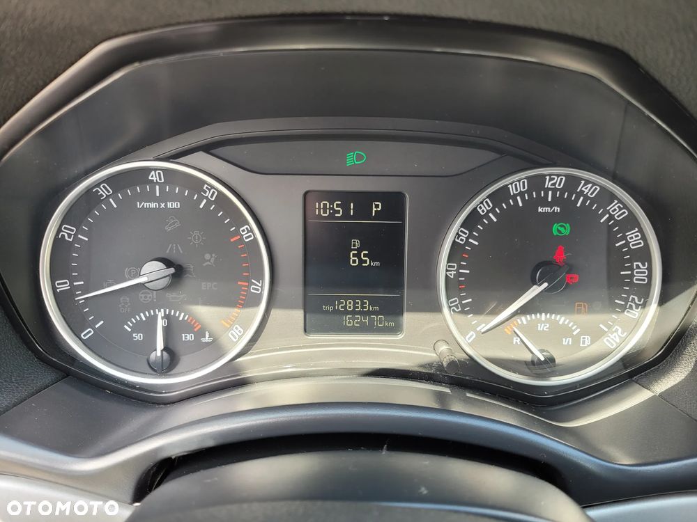 Skoda Octavia 1.4 TSI Ambition DSG - 19