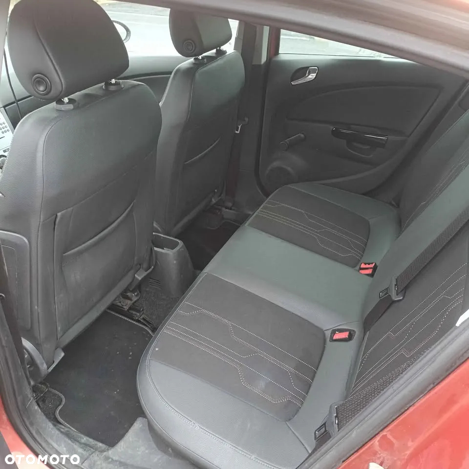 Opel Corsa - 4