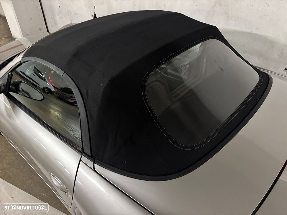 Porsche Boxster - 16
