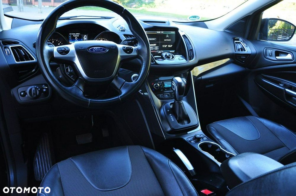 Ford Kuga 2.0 TDCi 4WD Titanium - 34